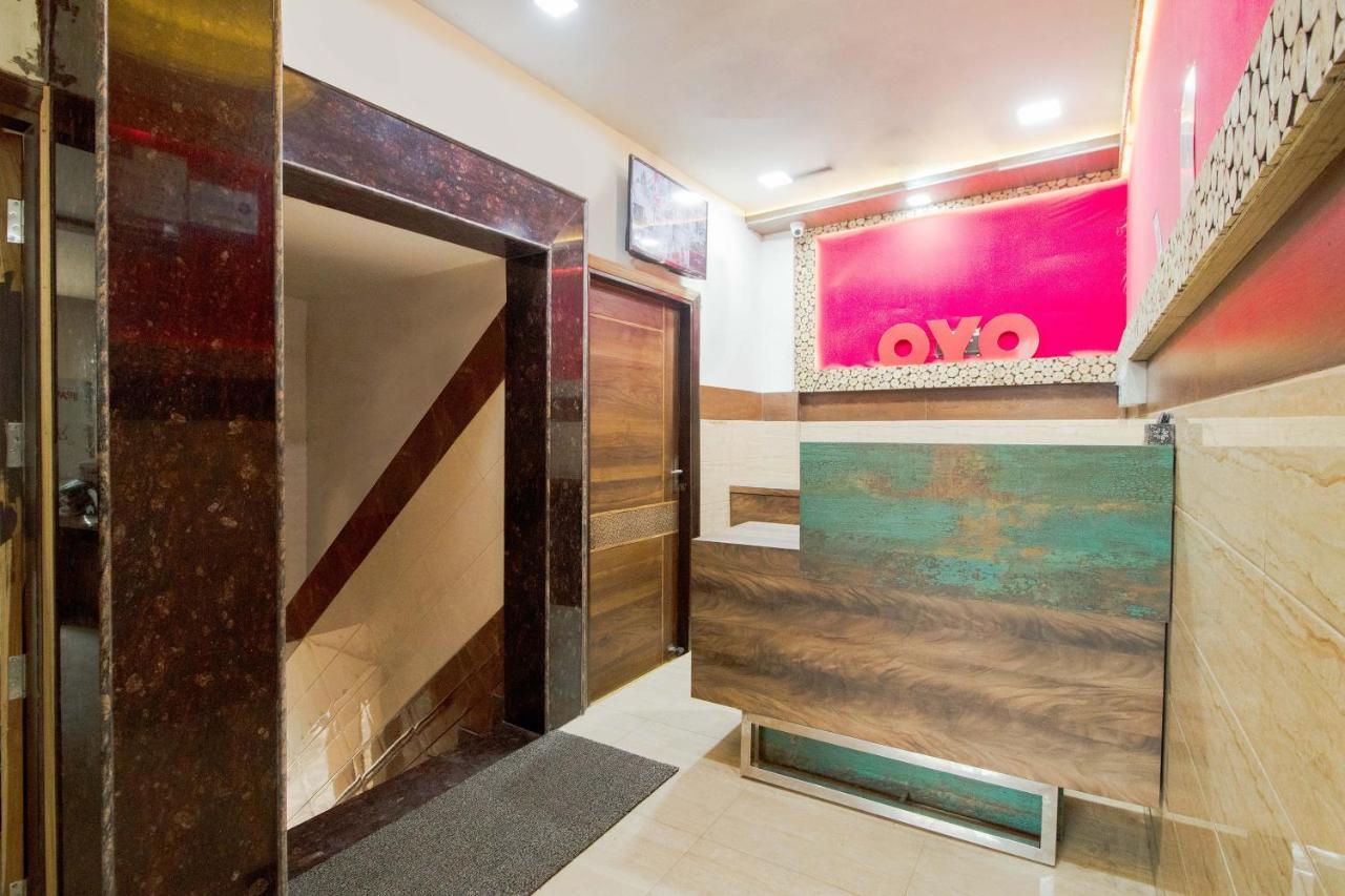 Oyo 48489 Adarsh Plaza Saharanpur Exterior foto