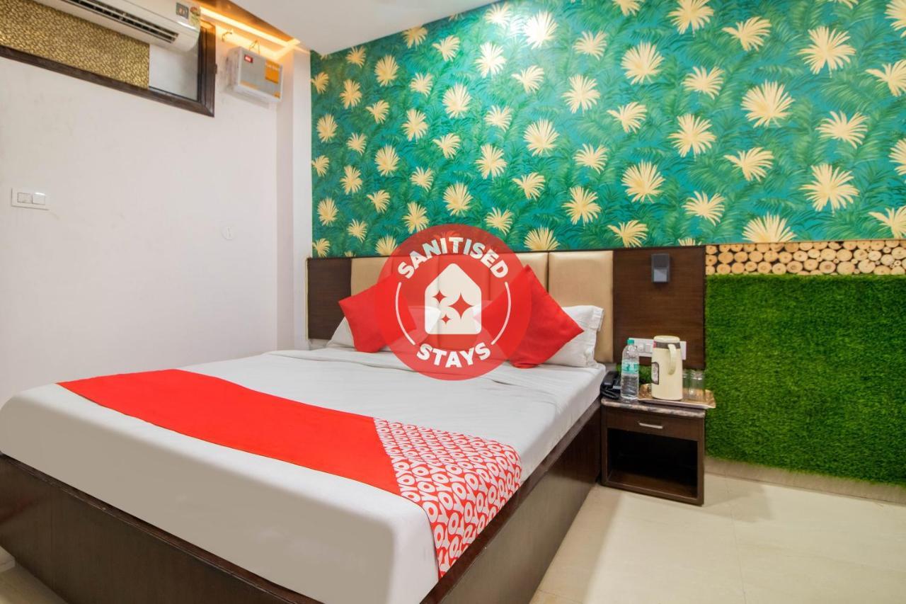 Oyo 48489 Adarsh Plaza Saharanpur Exterior foto